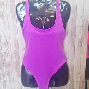 Brand new Skims swimsuit